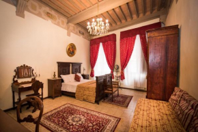 All'ombra della Torre only Rooms Siena
